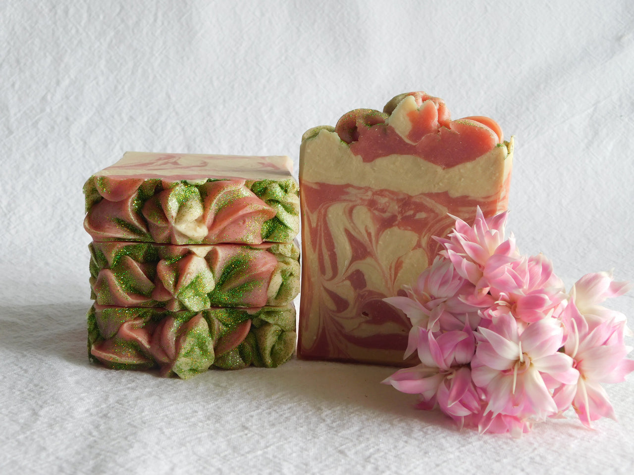 English Tea Rose High Top Soap - Petals & Palms